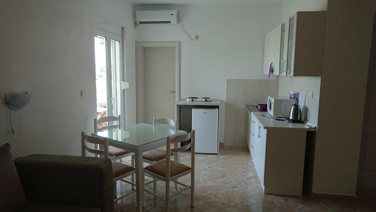 Luce Di Sole Apartment Ulcinj Eksteriør billede