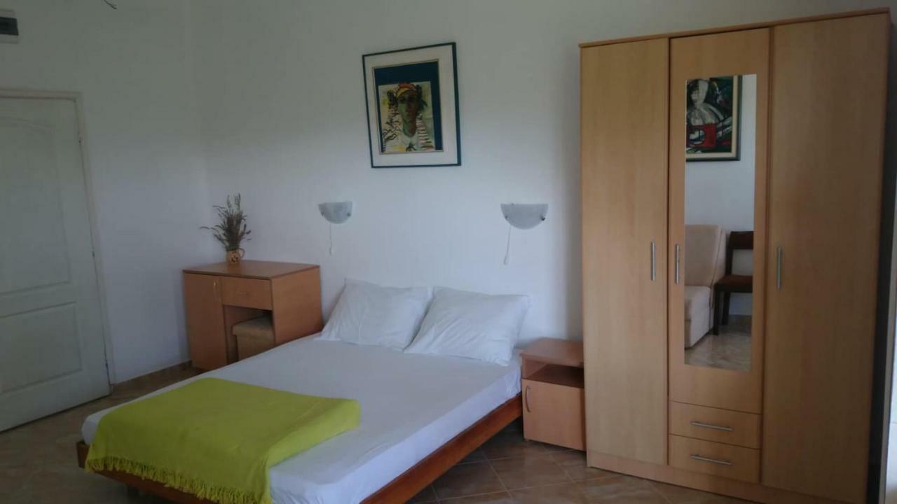 Luce Di Sole Apartment Ulcinj Eksteriør billede